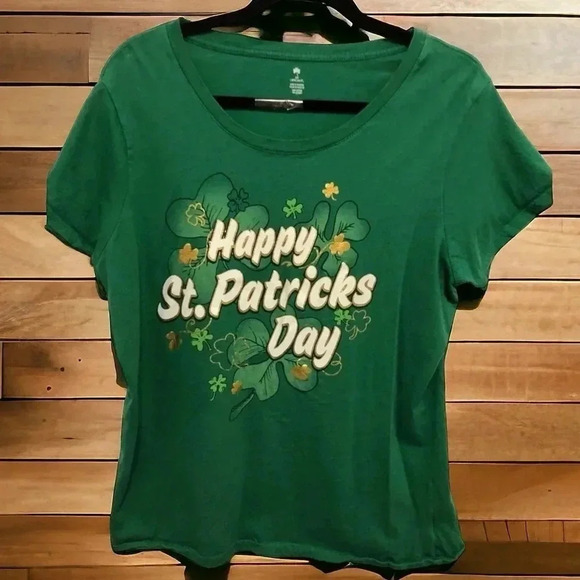 St.Patrick’s Day Shirt Women’s Size 18-20W/2X. Measurements in pictures. - Picture 1 of 6